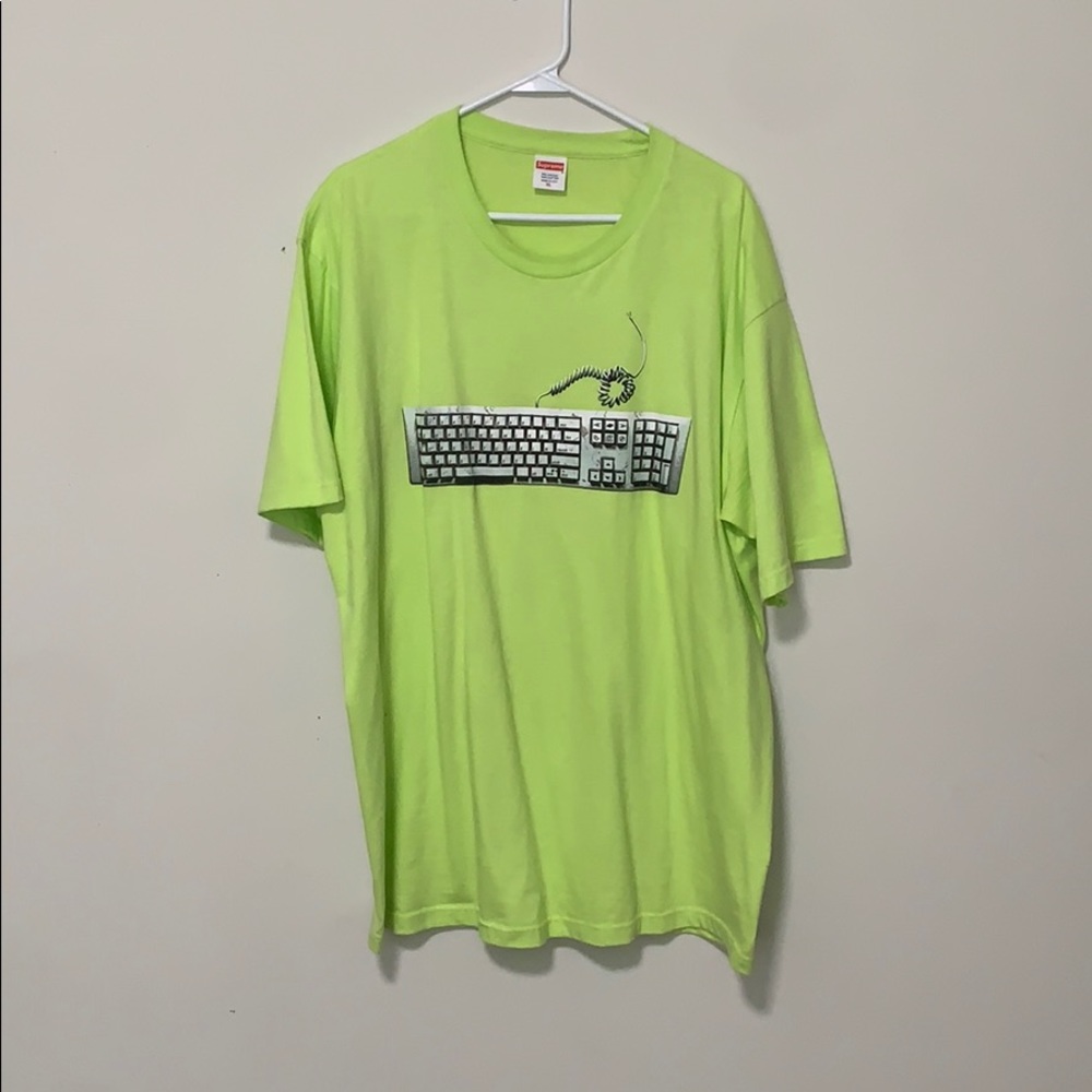 Supreme “mind ur own fucking business” XL tee